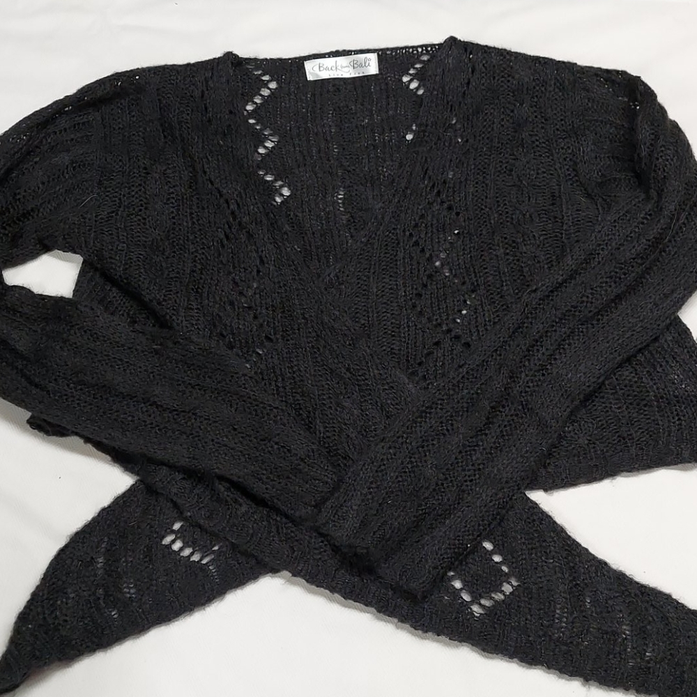 Back from Bali light sweater